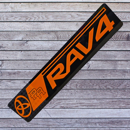 Tablilla Larga Euro Toyota Rav4 Full Acrylic 3D