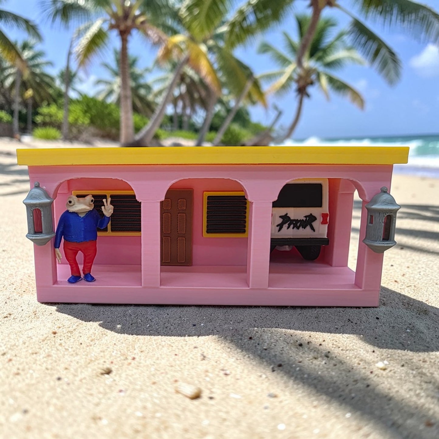 La Casita Boricua Con Florero